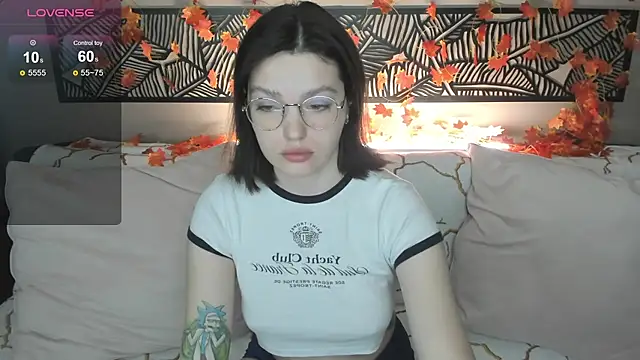 Karina Kellyy online show from November 11, 2025, 2:28 am