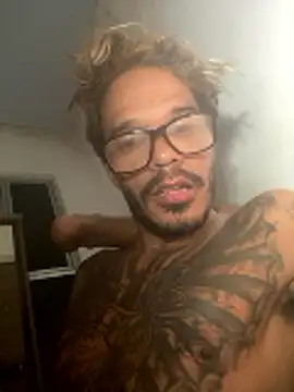 Antoniobiague online show from March 5, 2026, 3:58 am