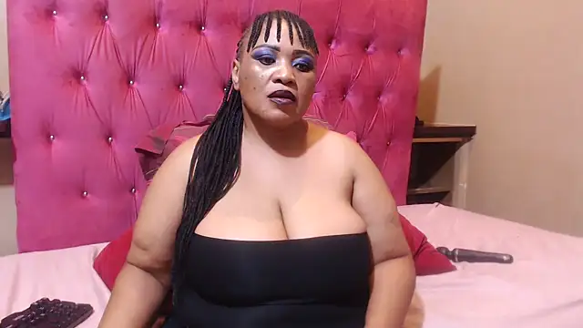 HUGE BUSTY EBONY online show from March 22, 2026, 7:26 pm