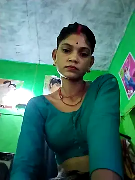 Jooli cuty online show from June 3, 2026, 5:19 am