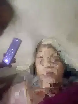 Snapshot of Jooli_cuty chatting on November 14, 2025, 1:04 pm Jooli cuty online show from November 14, 2025, 1:04 pm