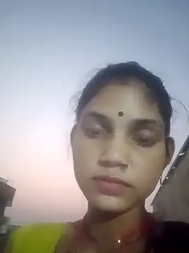 Snapshot of Jooli_cuty chatting on November 25, 2025, 12:49 pm Jooli cuty online show from November 25, 2025, 12:49 pm