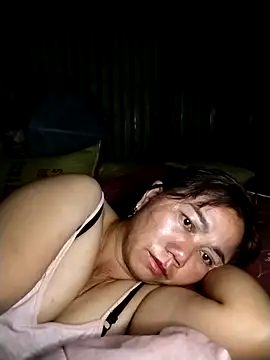 Snapshot of be-yeu chatting on November 6, 2025, 10:36 pm be-yeu online show from November 6, 2025, 10:36 pm