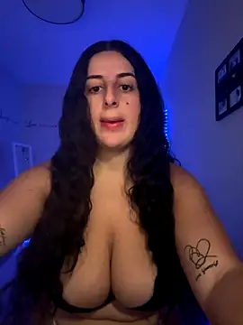 jojoa23 online show from November 10, 2025, 11:04 am