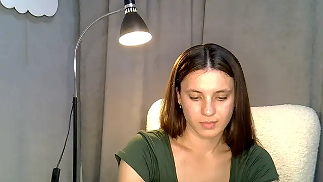 Snapshot of KiraHoney chatting on July 2, 2026, 10:16 pm KiraHoney online show from July 2, 2026, 10:16 pm