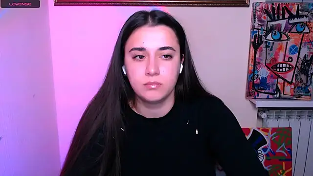 Snapshot of AlinaDoll_ chatting on June 2, 2026, 7:08 am AlinaDoll online show from June 2, 2026, 7:08 am