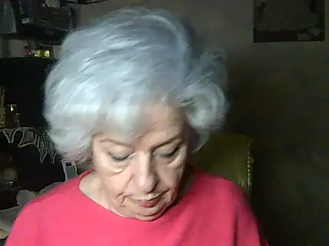 ValeriaKroww online show from April 15, 2026, 7:29 pm