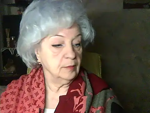 ValeriaKroww online show from April 19, 2026, 5:47 pm