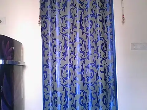 Mathi cam online show from December 22, 2025, 4:12 am