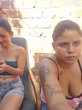 Snapshot of lil_misty chatting on November 18, 2025, 7:28 pm lil misty online show from November 18, 2025, 7:28 pm