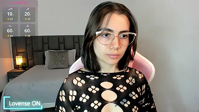 sara ospinna online show from November 19, 2025, 12:38 pm