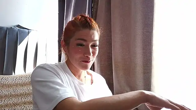 Xeena  online show from November 21, 2025, 7:02 pm