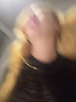 melisboa online show from January 18, 2026, 2:15 am