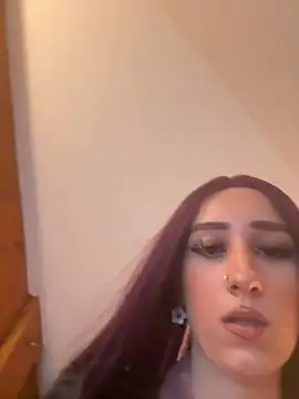 vanille13r online show from February 25, 2026, 6:52 pm