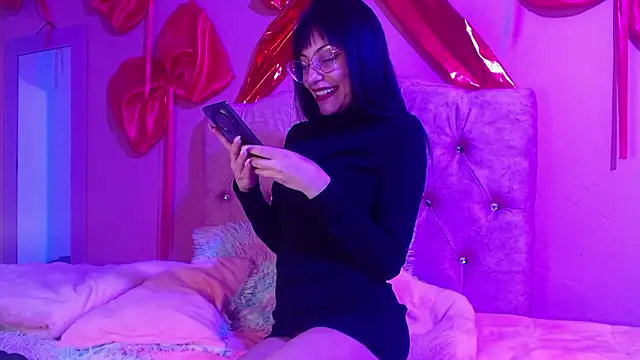 Snapshot of valkiry_ chatting on February 14, 2026, 10:10 pm valkiry online show from February 14, 2026, 10:10 pm