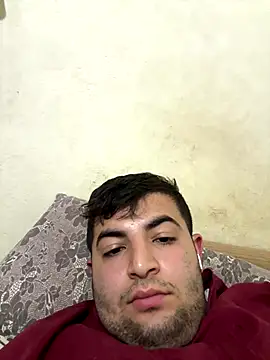 Snapshot of Muvvt chatting on November 8, 2025, 5:05 pm Muvvt online show from November 8, 2025, 5:05 pm