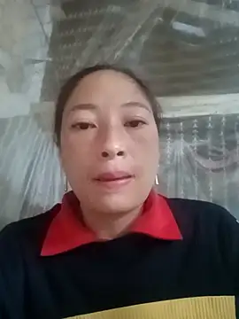 oanh-oanhbay online show from November 30, 2025, 9:48 pm