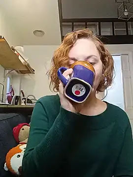 RinaLocke online show from November 11, 2025, 6:47 pm