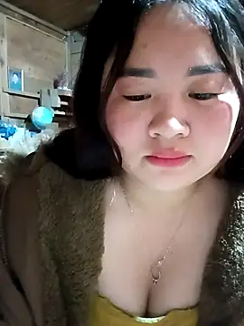 Bee-bgolden online show from December 2, 2025, 2:30 pm