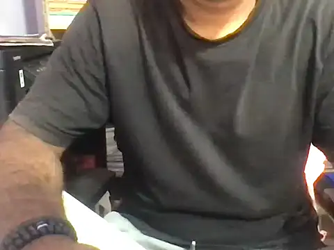 Snapshot of KingCobra_07 chatting on May 14, 2026, 3:03 am KingCobra 07 online show from May 14, 2026, 3:03 am