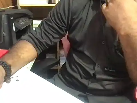 Snapshot of KingCobra_07 chatting on May 27, 2026, 2:30 am KingCobra 07 online show from May 27, 2026, 2:30 am