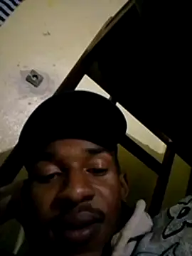 akram306 online show from April 16, 2026, 9:39 pm