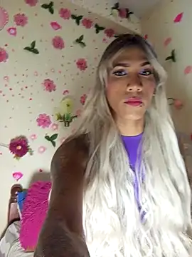 Sthefy luna131 online show from November 25, 2025, 3:56 pm