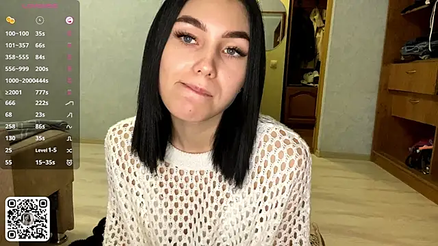 LonnaStehlik online show from November 20, 2025, 5:02 pm