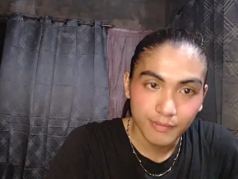 Snapshot of ursexykittykat_xx chatting on July 1, 2026, 11:21 am ursexykittykat xx online show from July 1, 2026, 11:21 am