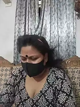 Snapshot of munni-506 chatting on July 15, 2026, 6:26 pm munni-506 online show from July 15, 2026, 6:26 pm