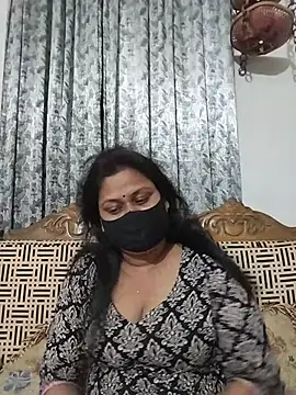 Snapshot of munni-506 chatting on July 22, 2026, 8:33 pm munni-506 online show from July 22, 2026, 8:33 pm