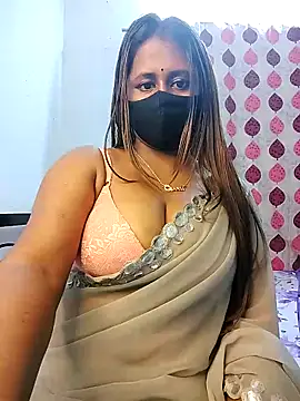 LoveLy-Soneya online show from February 24, 2026, 11:27 pm