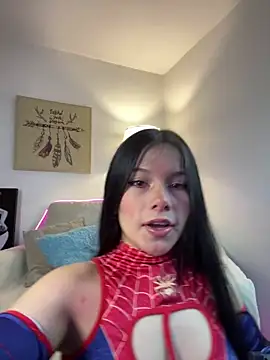 violettabond online show from December 18, 2025, 12:42 pm