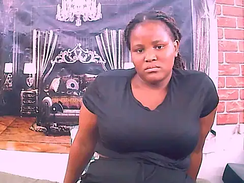 EbonyCurvy4u online show from November 7, 2025, 5:34 am