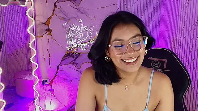 PEACHY TAY online show from February 6, 2026, 12:34 pm