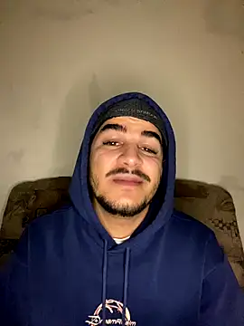 Snapshot of MorenoVelvet chatting on December 21, 2025, 10:21 pm MorenoVelvet online show from December 21, 2025, 10:21 pm