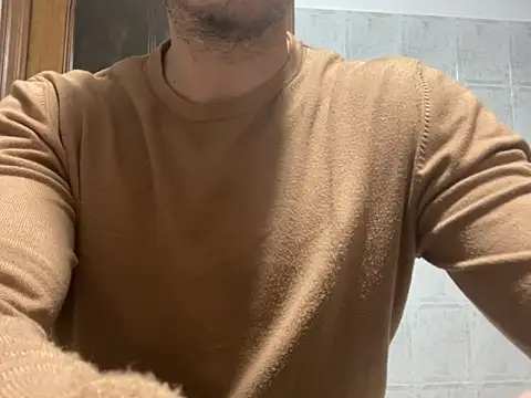 Snapshot of redflake chatting on November 4, 2025, 4:55 pm redflake online show from November 4, 2025, 4:55 pm