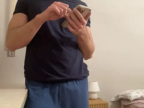 Snapshot of redflake chatting on November 12, 2025, 11:19 pm redflake online show from November 12, 2025, 11:19 pm