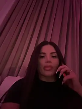 kimberdeedoll online show from November 28, 2025, 7:36 pm