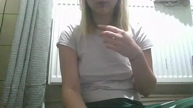 dirty sasha00 online show from April 18, 2026, 4:53 pm