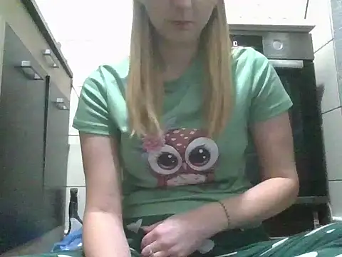 dirty sasha00 online show from December 5, 2025, 3:32 pm