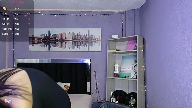 lyam ebony  online show from November 11, 2025, 9:20 pm