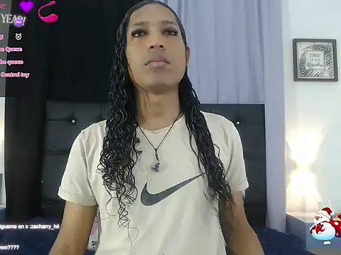 MiaCoock online show from December 4, 2025, 12:37 pm