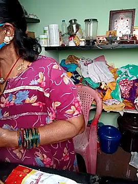 Snapshot of savithasree chatting on November 12, 2025, 2:15 am savithasree online show from November 12, 2025, 2:15 am