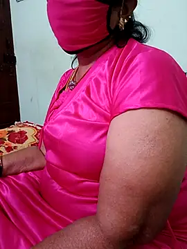 Snapshot of savithasree chatting on November 21, 2025, 11:31 am savithasree online show from November 21, 2025, 11:31 am