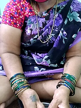 Snapshot of savithasree chatting on November 20, 2025, 11:25 pm savithasree online show from November 20, 2025, 11:25 pm