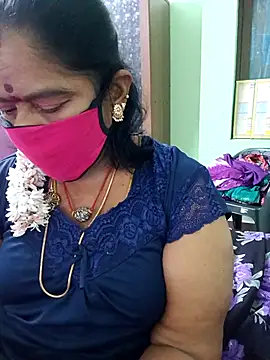 Snapshot of savithasree chatting on November 26, 2025, 6:19 pm savithasree online show from November 26, 2025, 6:19 pm