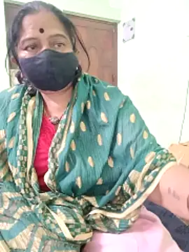 Snapshot of savithasree chatting on December 13, 2025, 8:04 pm savithasree online show from December 13, 2025, 8:04 pm