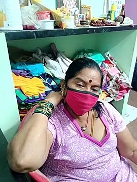 Snapshot of savithasree chatting on November 10, 2025, 3:28 pm savithasree online show from November 10, 2025, 3:28 pm