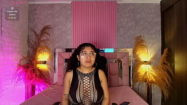 griselle rousse online show from June 13, 2026, 12:25 pm